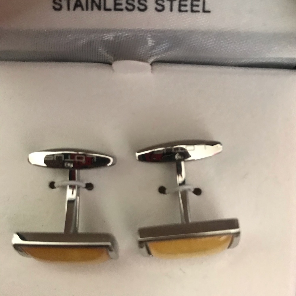 Cuff links - Picture 3 of 3